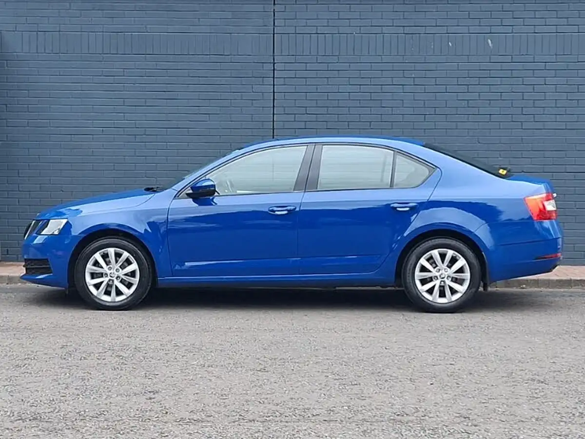 2019-skoda-octavia-10-tsi-s-hatchback-big-3