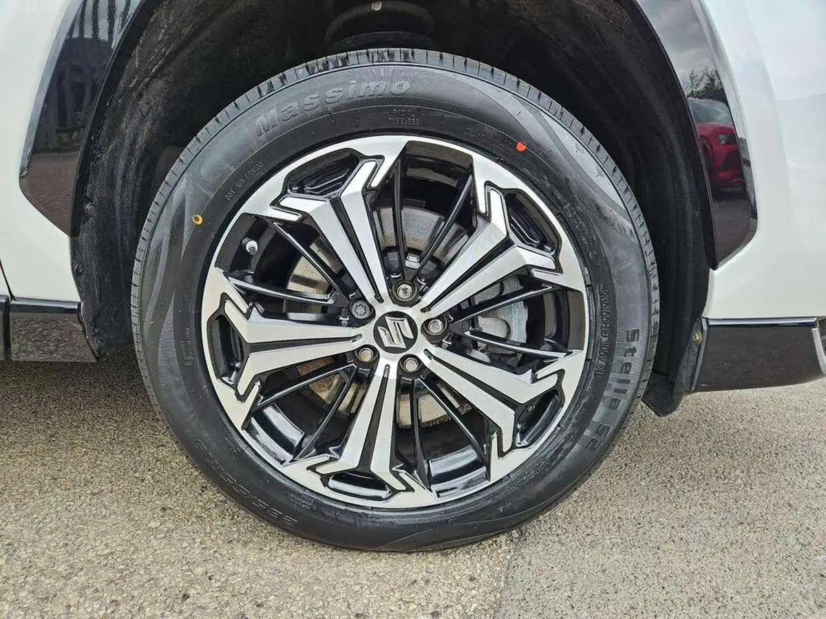 2023-suzuki-across-25-no-trim-big-8
