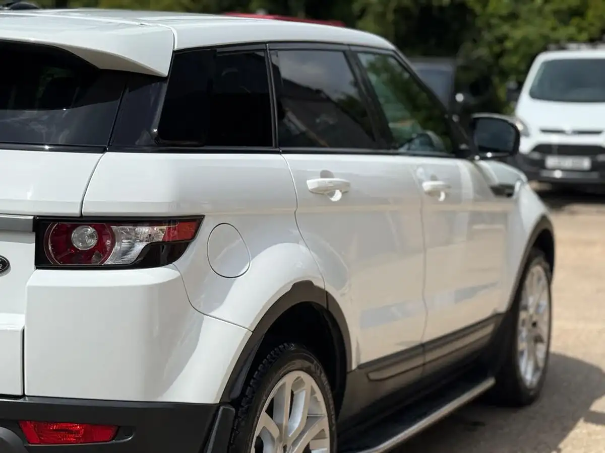 2013-land-rover-range-rover-evoque-22td-pure-150bhp-big-27