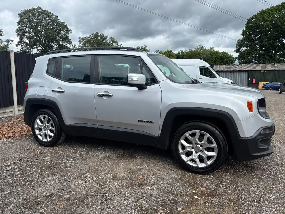 2016-jeep-renegade-16l-e-torq-longitude-big-3