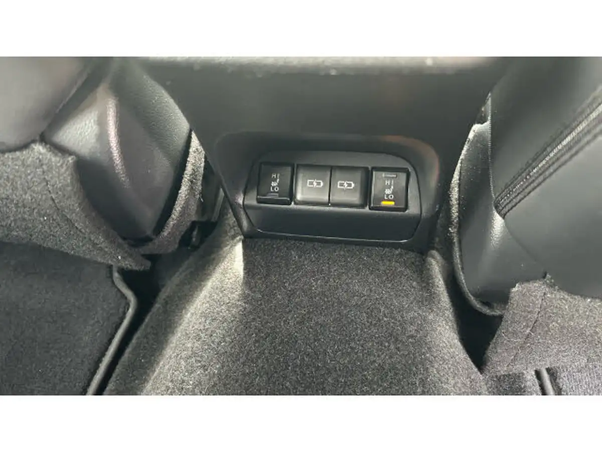 2022-lexus-ux-300e-e-ux-201bhp-big-37