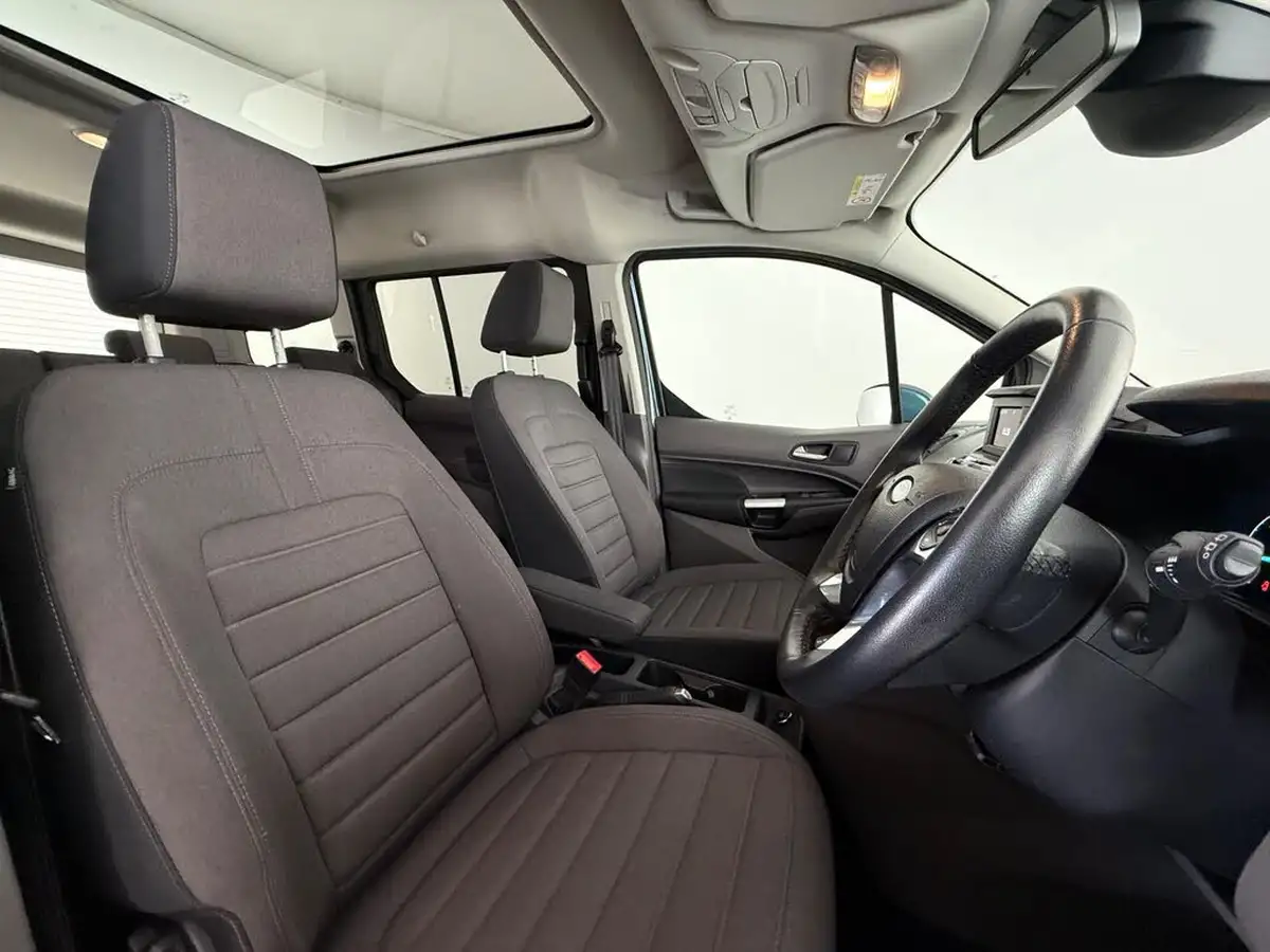 2019-ford-grand-tourneo-connect-15-titanium-ss-powershift-big-13