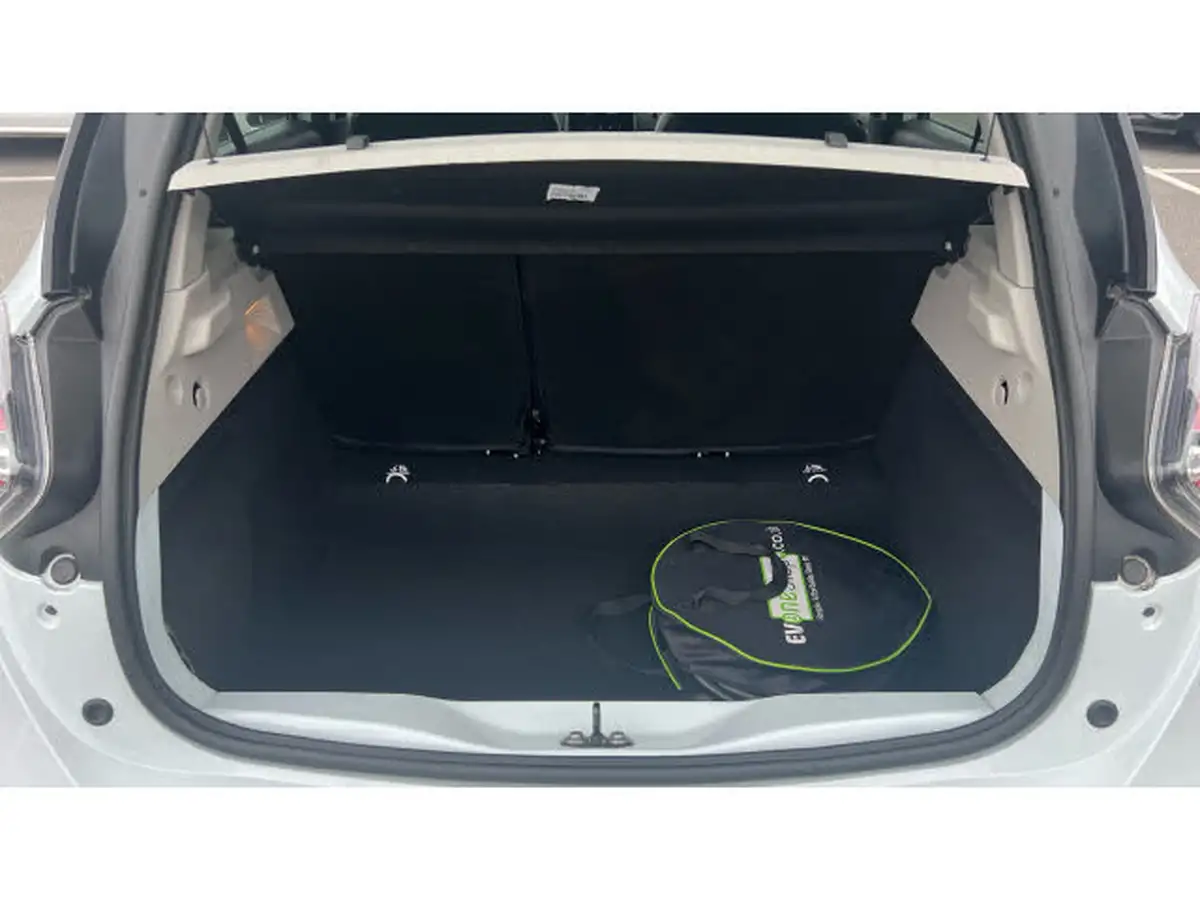 2020-renault-zoe-e-i-gt-line-rapid-charge-big-3