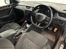 2019-skoda-octavia-20-tsi-vrs-challenge-hatchback-dsg-small-9