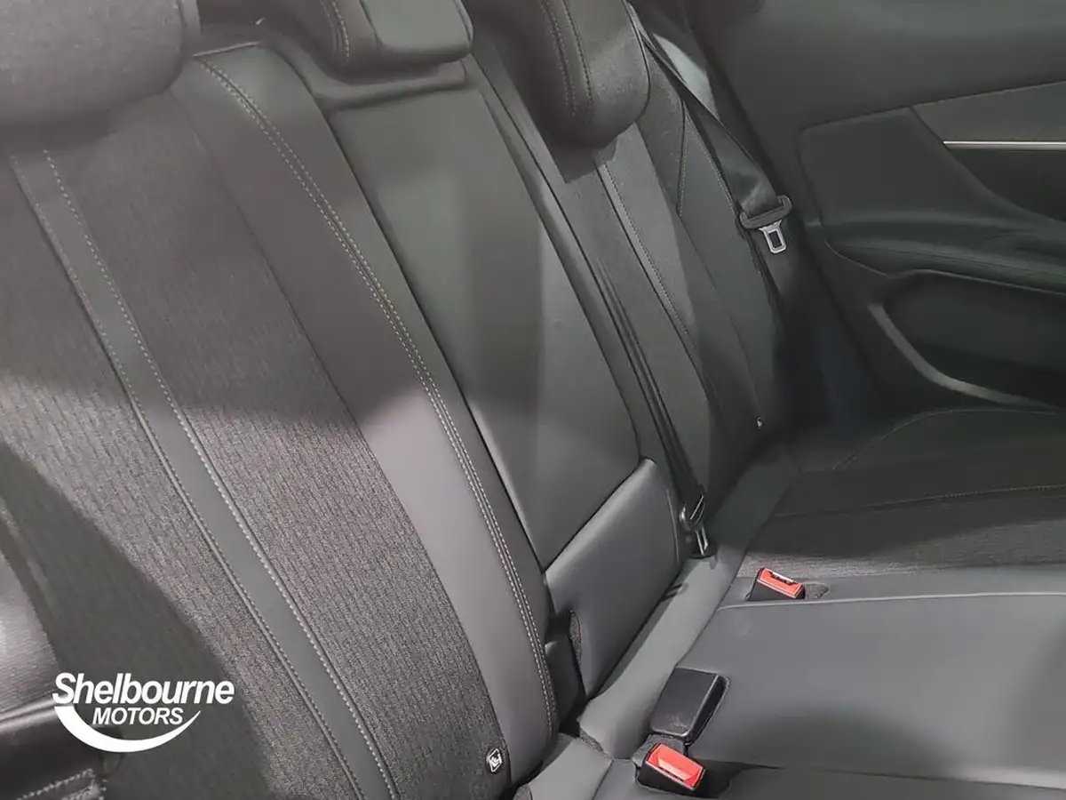 2020-peugeot-3008-suv-12-puretech-gt-line-premium-big-19