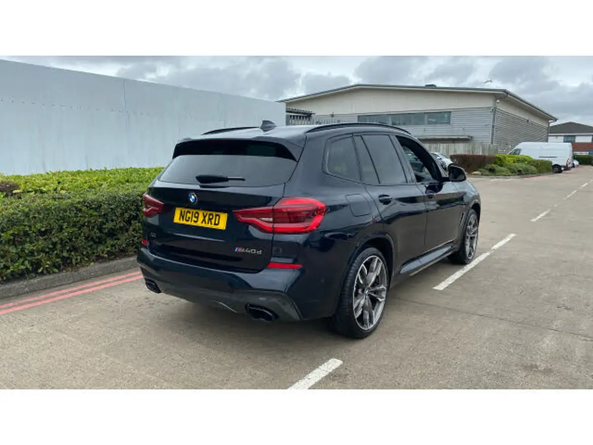 2019-bmw-x3-30td-m40d-big-43