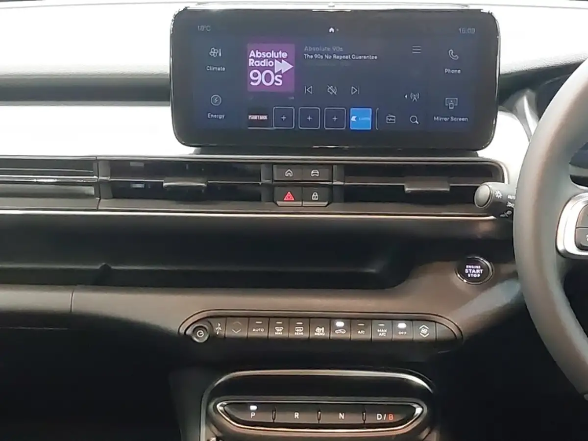 2024-jeep-avenger-e-summit-big-9