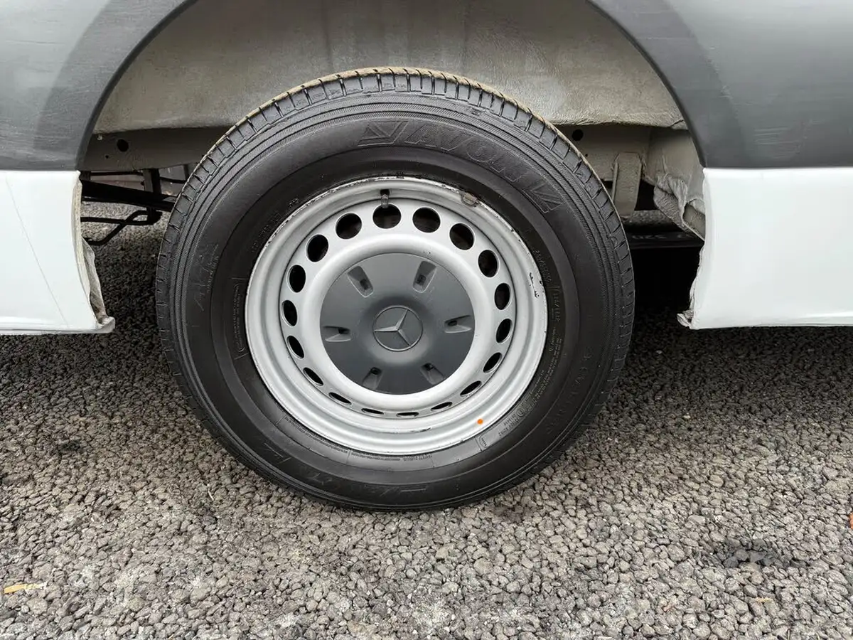2020-mercedes-benz-sprinter-20cdi-315-l1h1-progressive-big-4