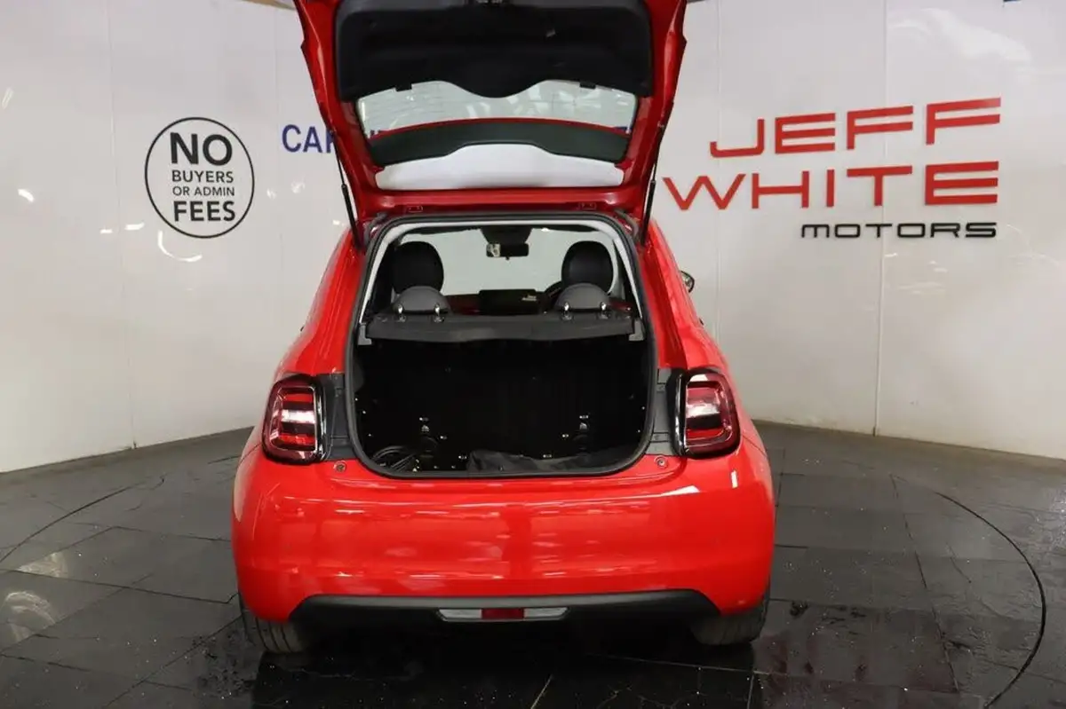 2022-fiat-500-e-red-117bhp-big-24