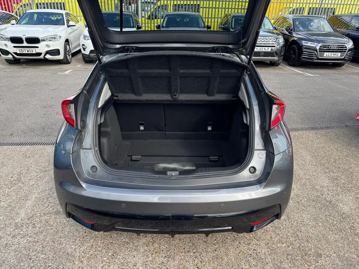 2016-honda-civic-18-i-vtec-se-plus-navi-hatchback-auto-big-50