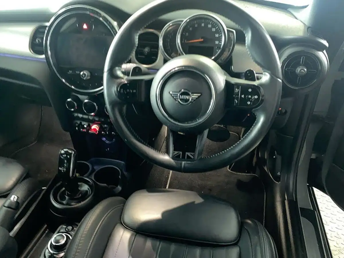 2021-mini-cooper-20-cooper-s-exclusive-hatchback-3d-auto-big-15