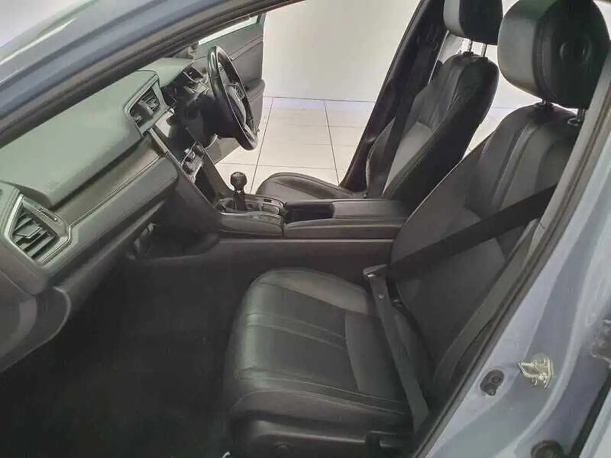 2018-honda-civic-10-vtec-turbo-ex-126ps-ss-hatchback-5d-big-19