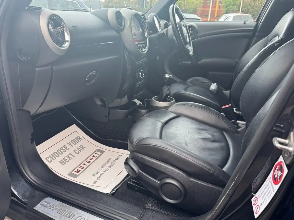 2011-mini-countryman-16-cooper-s-190bhp-all4-big-14
