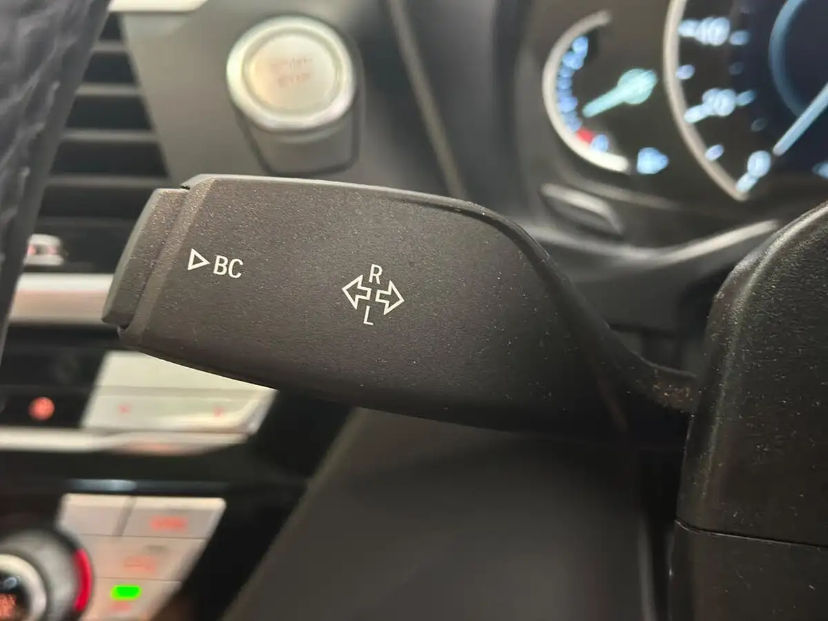 2021-bmw-x3-20-xdrive-30e-xline-big-38