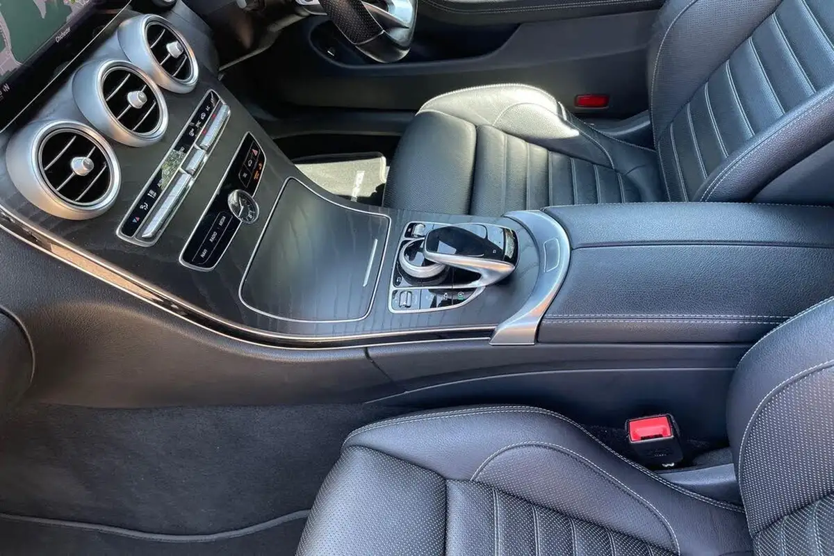 2021-mercedes-benz-c-class-20d-c220d-amg-line-edition-premium-coupe-big-39