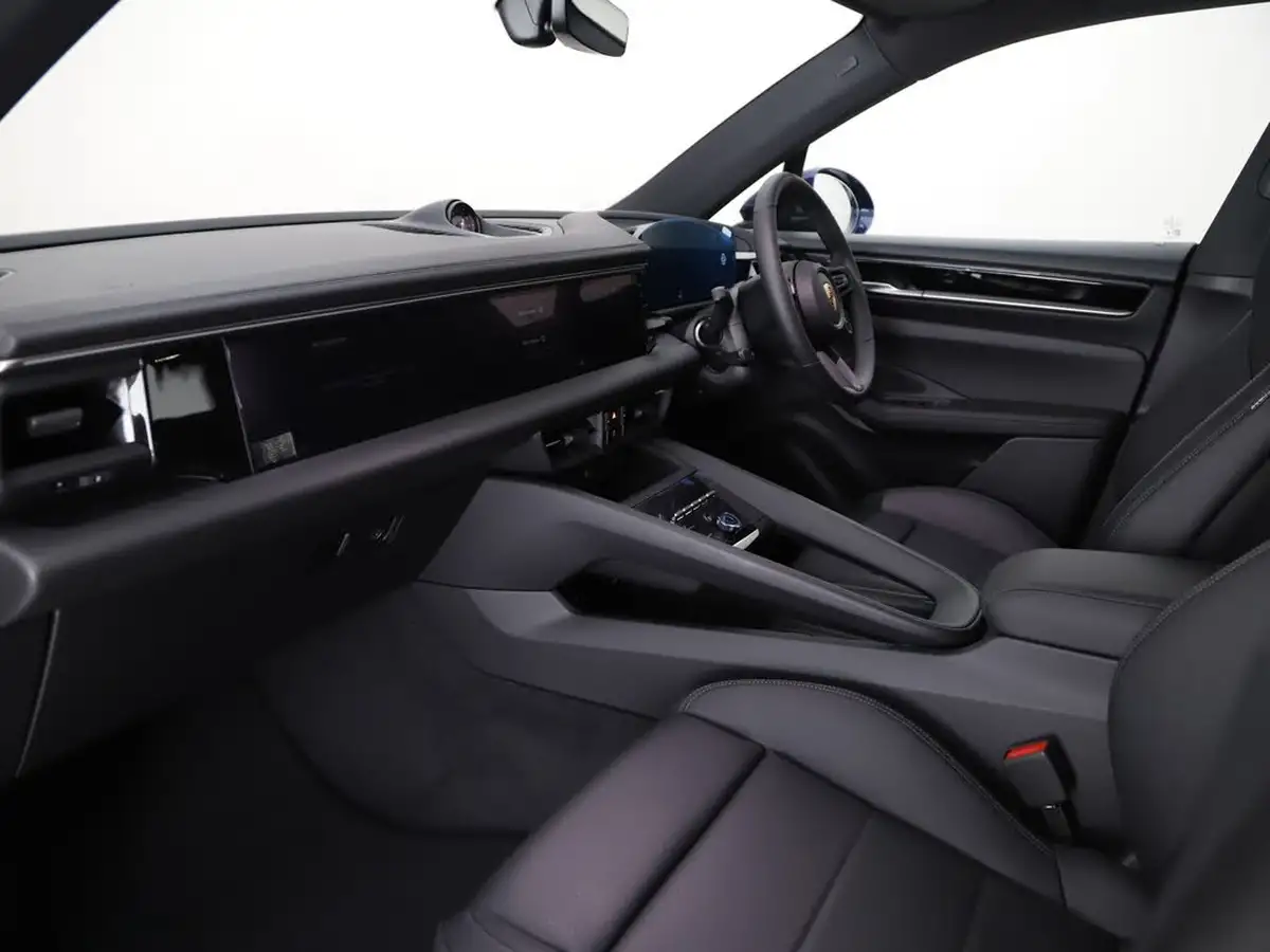 2025-porsche-macan-e-electric-big-2