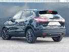 2017-nissan-qashqai-15dci-tekna-small-1
