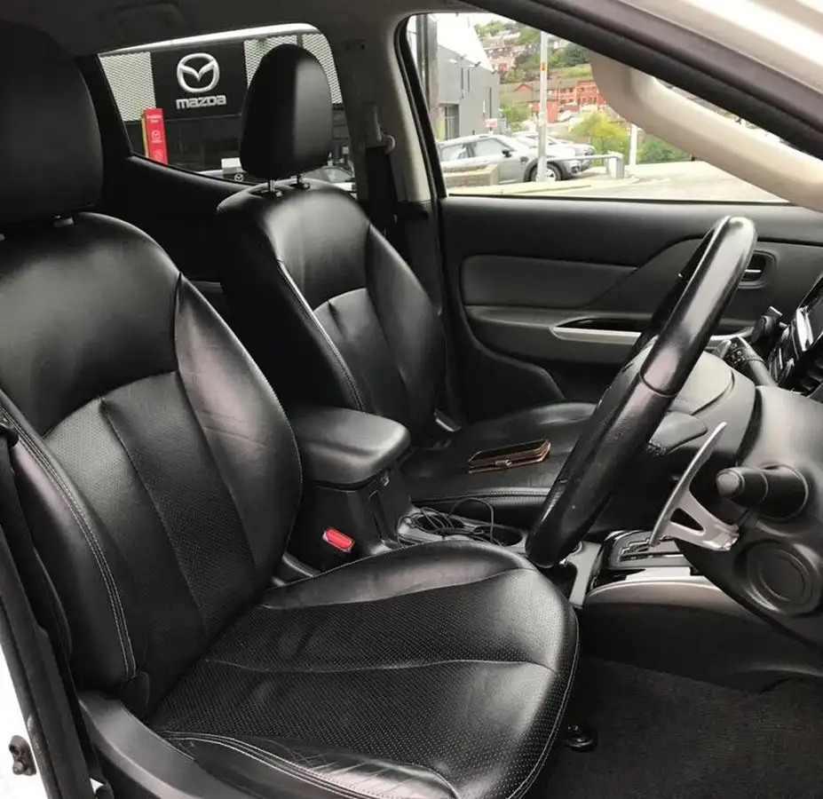 2018-mitsubishi-l200-24di-d-warrior-eu6-auto-big-10