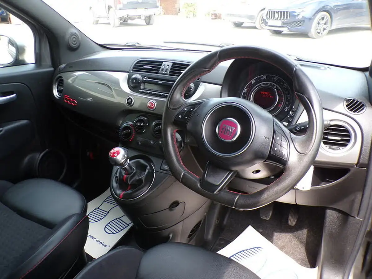 2013-fiat-500-12-s-big-3