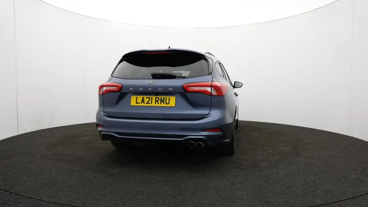 2021-ford-focus-15-st-line-estate-big-67