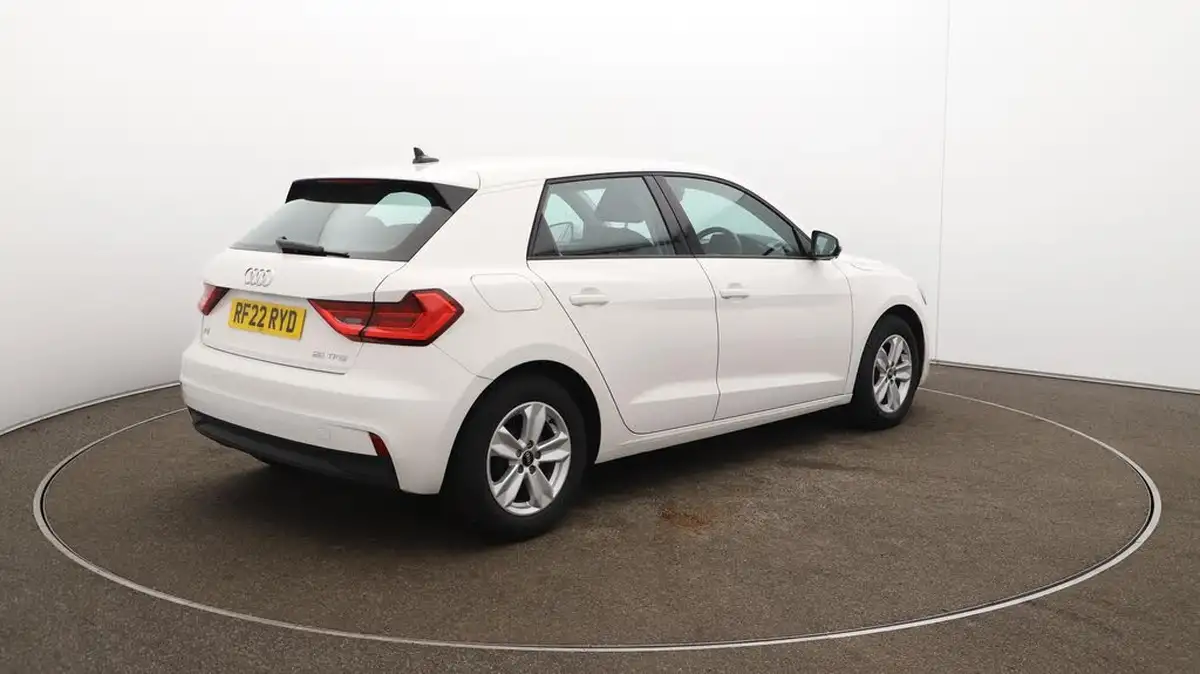 2022-audi-a1-10-25-tfsi-technik-big-52