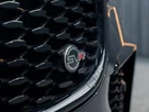 2022-jaguar-f-pace-50-v8-p550-svr-small-28
