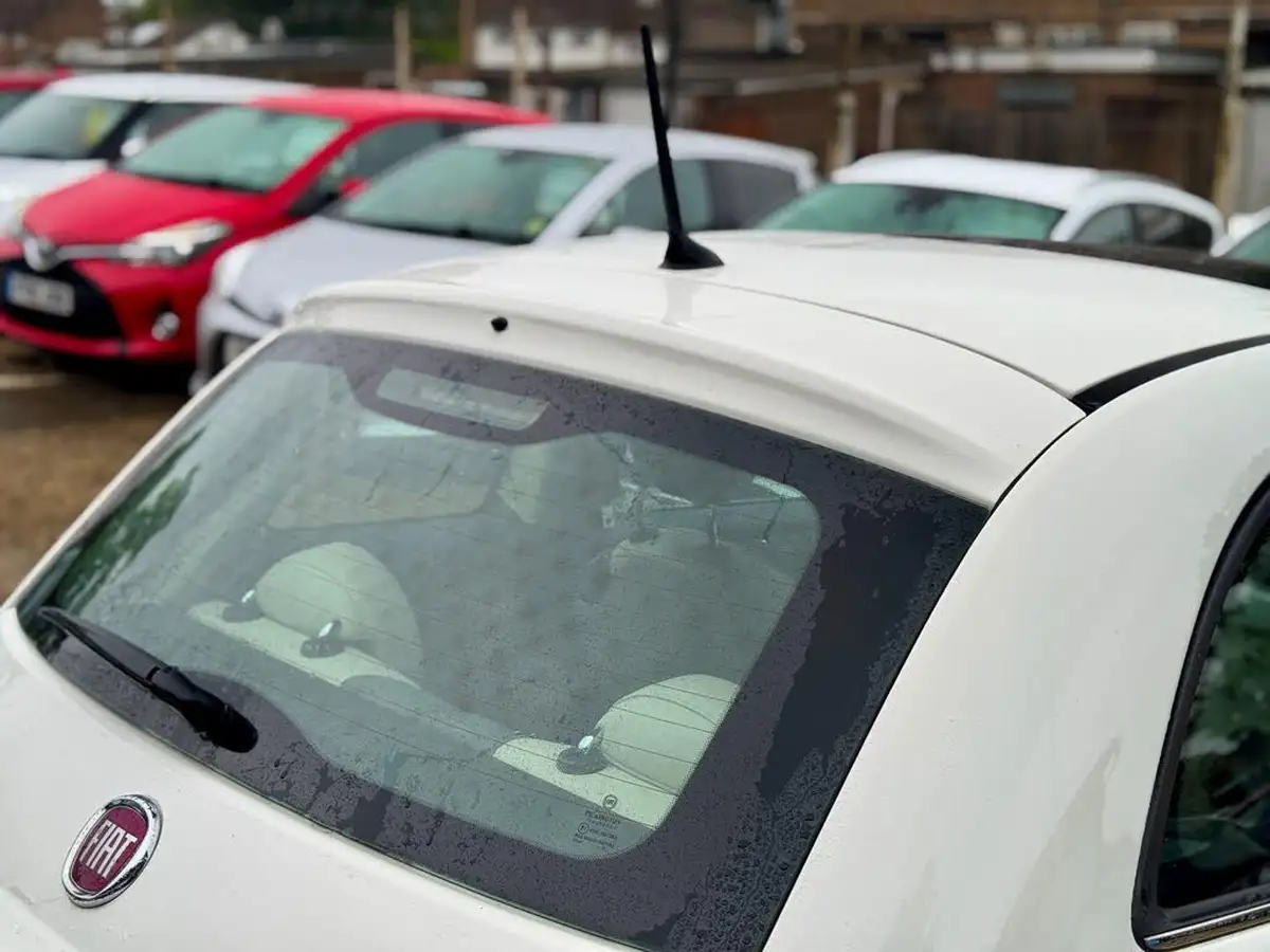 2016-fiat-500-12-lounge-big-40