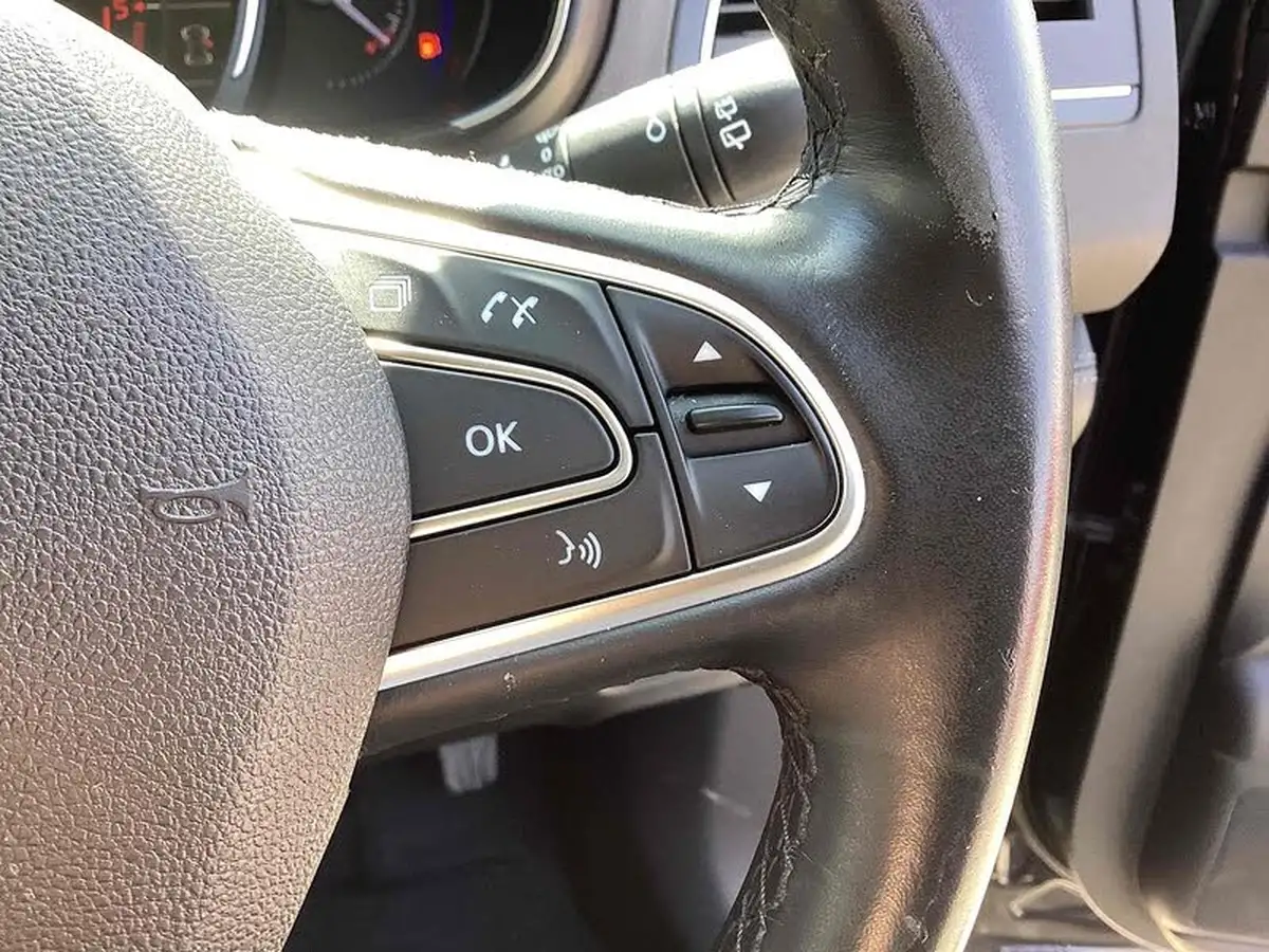 2020-renault-koleos-18dci-gt-line-big-18
