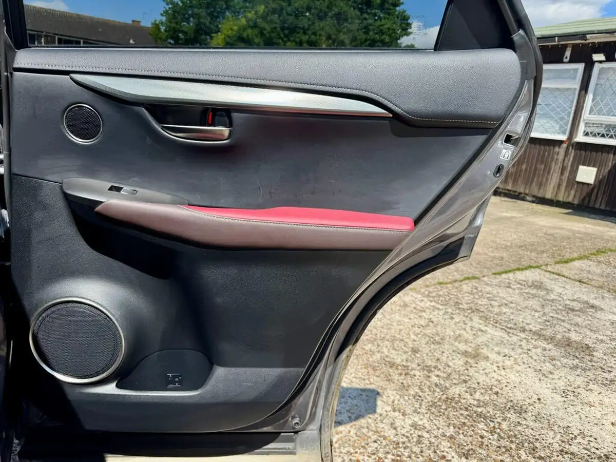 2018-lexus-nx-300h-25-luxury-p-navi-convenience-packpan-big-42