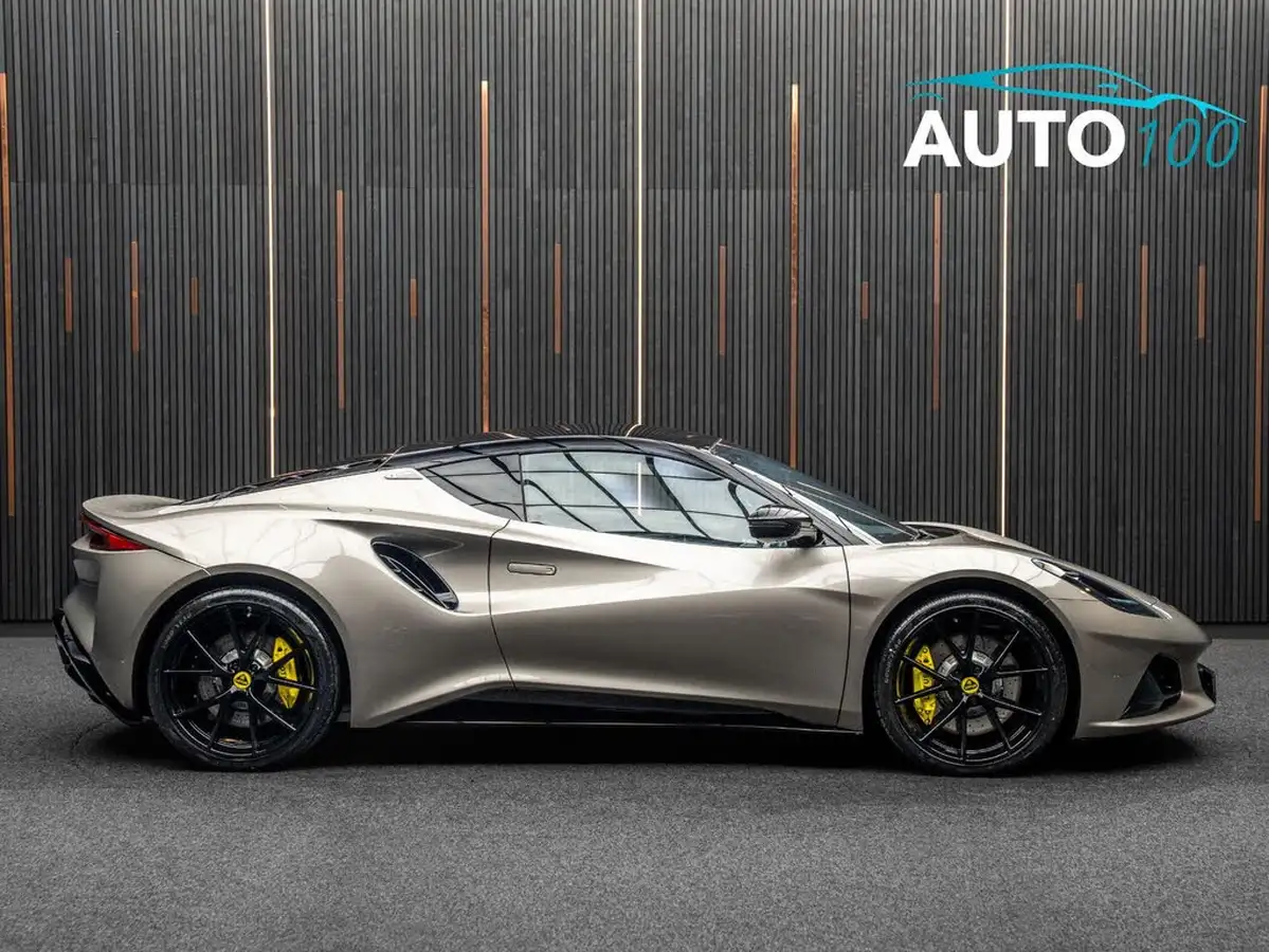 2024-lotus-emira-big-8