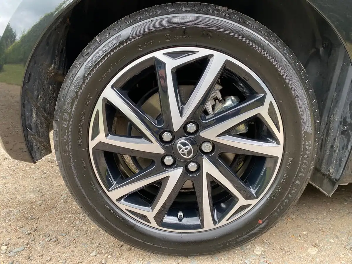 2022-toyota-yaris-15-vvt-i-design-big-15