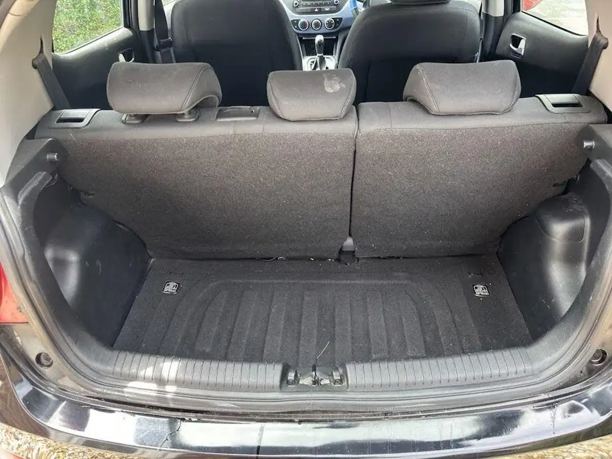 2015-hyundai-i10-12-premium-auto-big-6