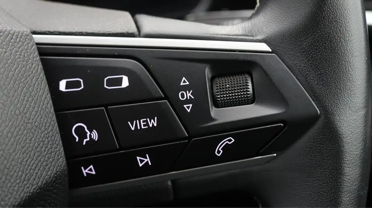 2021-seat-leon-15-tsi-evo-se-dynamic-hatchback-big-22