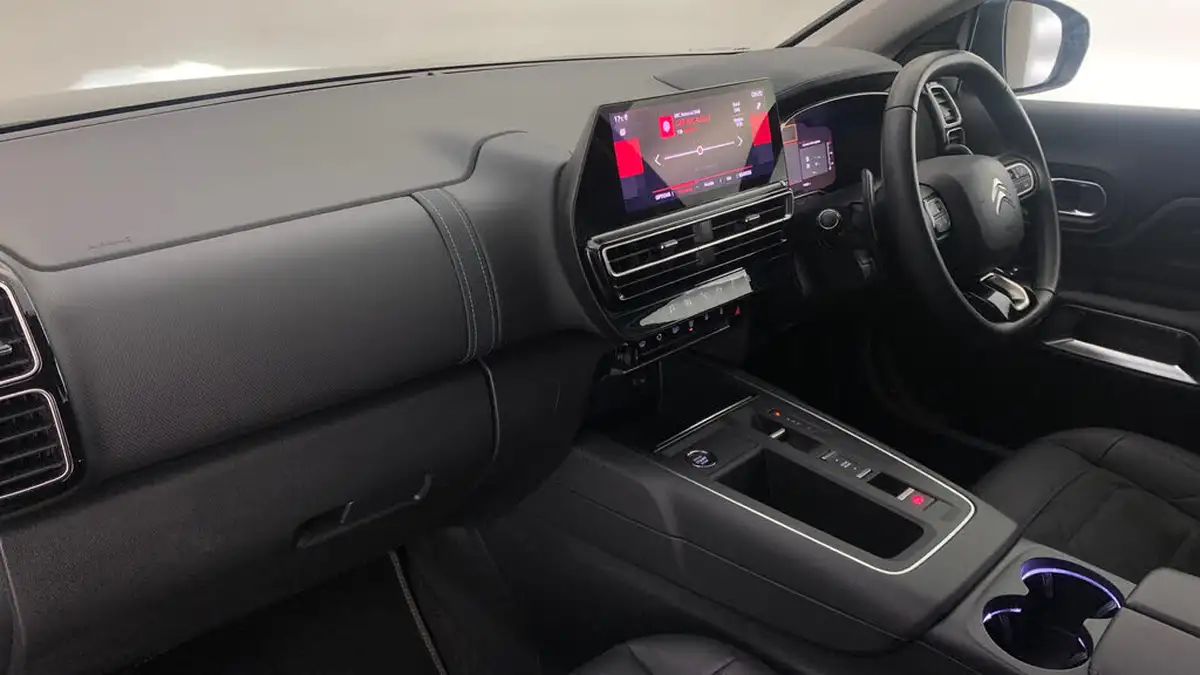 2023-citroen-c5-aircross-12-puretech-shine-136ps-hybrid-e-dsc6-big-1