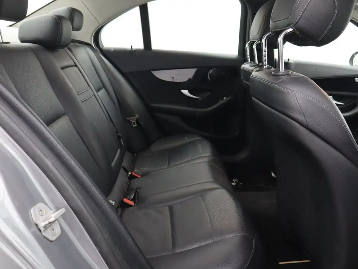 2015-mercedes-benz-c-class-21cdi-c220-se-executivess-saloon-4d-big-22