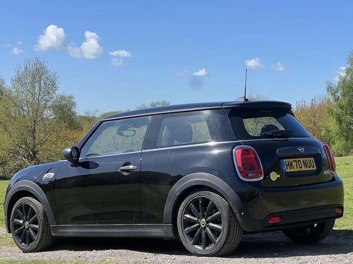 2020-mini-cooper-e-cooper-s-3-big-4