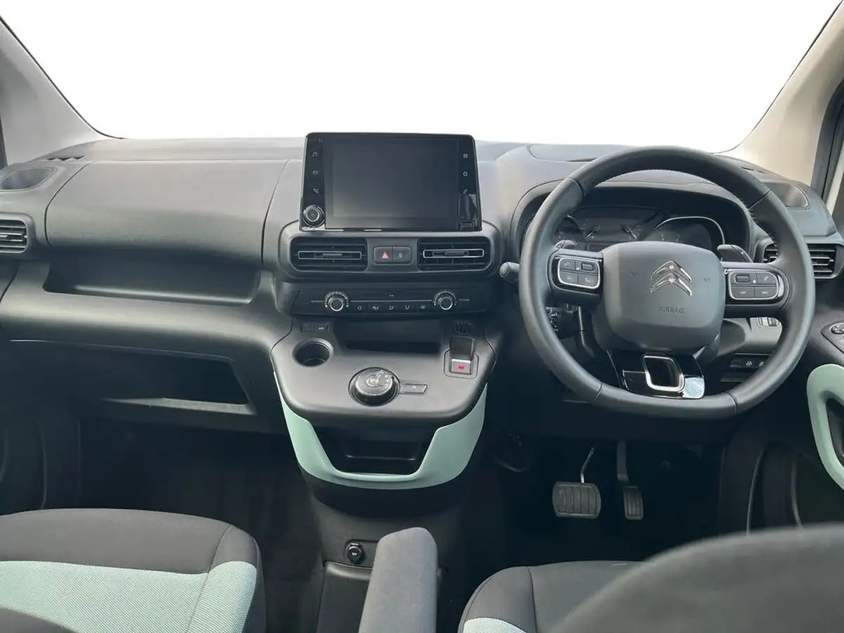 2020-citroen-berlingo-15bluehdi-flair-m-size-130ps-eat8-big-6