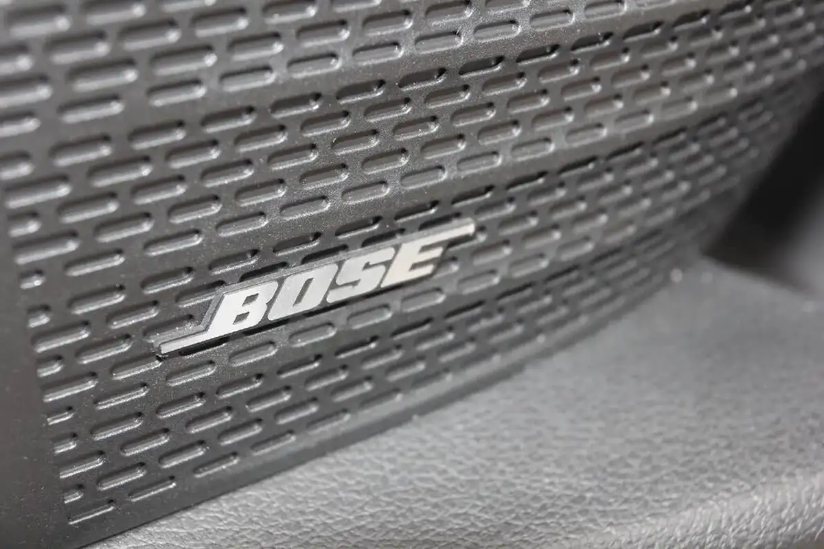 2025-hyundai-i20-10-t-gdi-n-line-s-big-9
