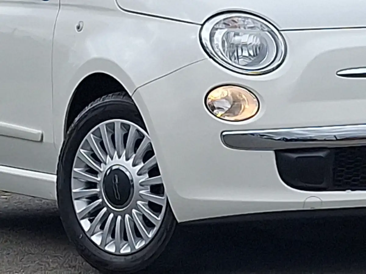 2014-fiat-500-12-lounge-big-8
