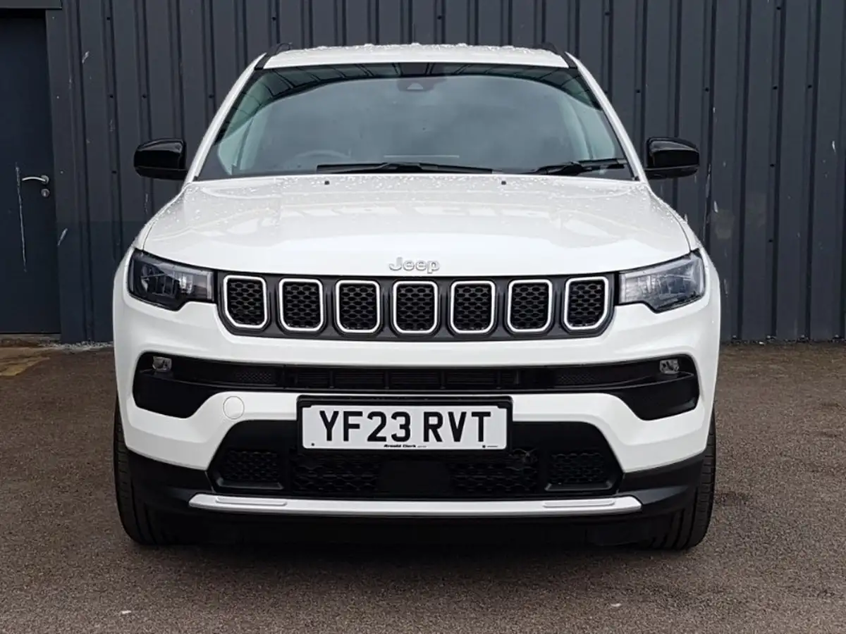 2023-jeep-compass-15-limited-big-9