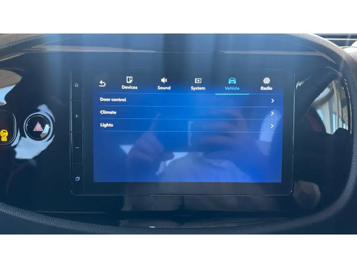 2024-toyota-aygo-x-10-vvt-i-edge-big-22