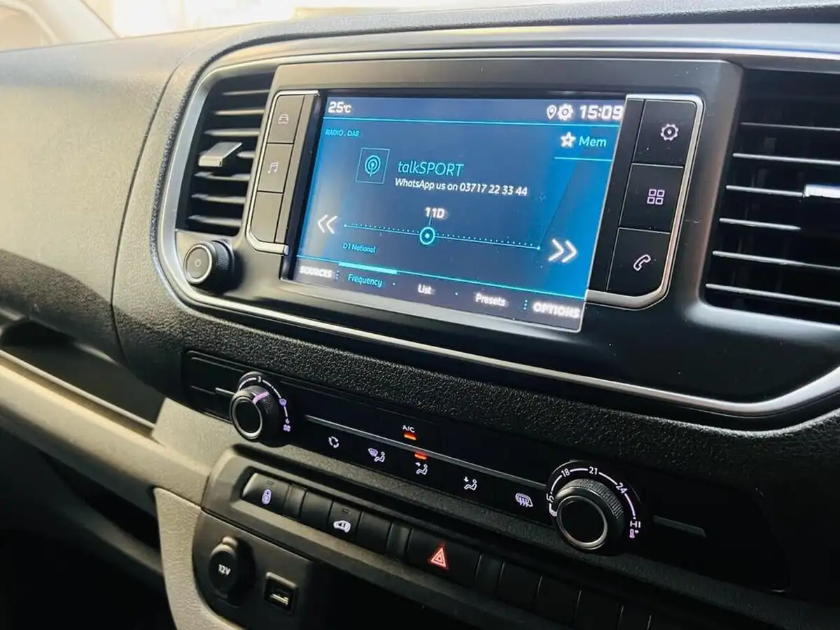 2021-peugeot-expert-15-bluehdi-professional-compact-1000-eu6dt-e-big-15