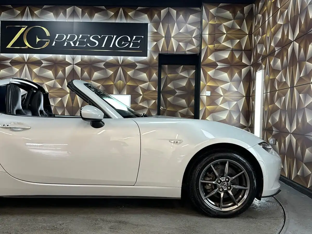 2018-mazda-mx-5-15-sport-nav-rf-big-36