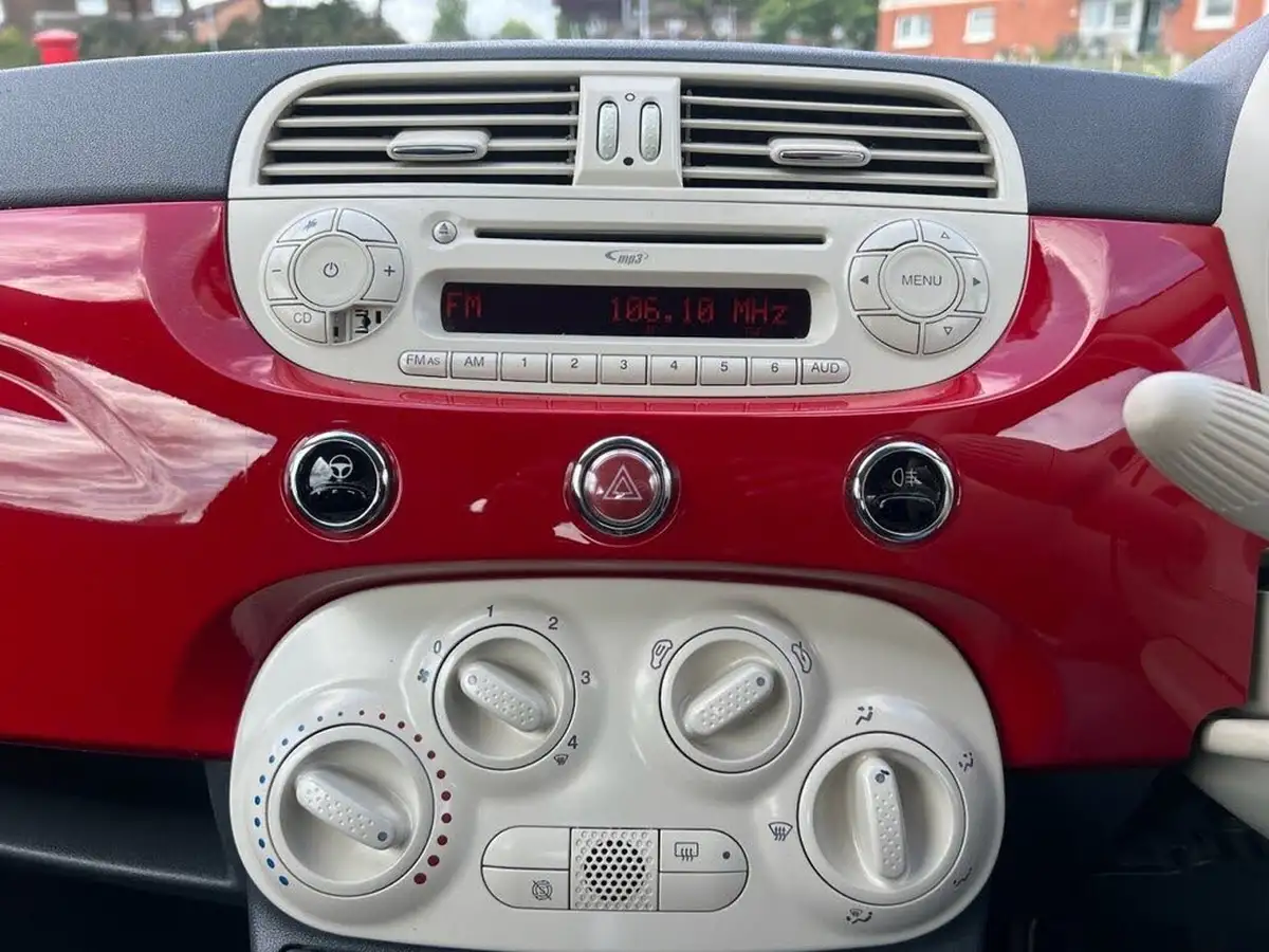 2014-fiat-500-12-pop-ss-big-27