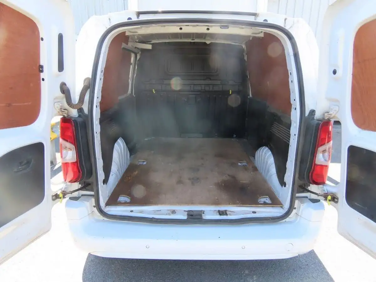 2022-vauxhall-combo-15cdti-sportive-2300-100pseu6dt-l1h1-big-11