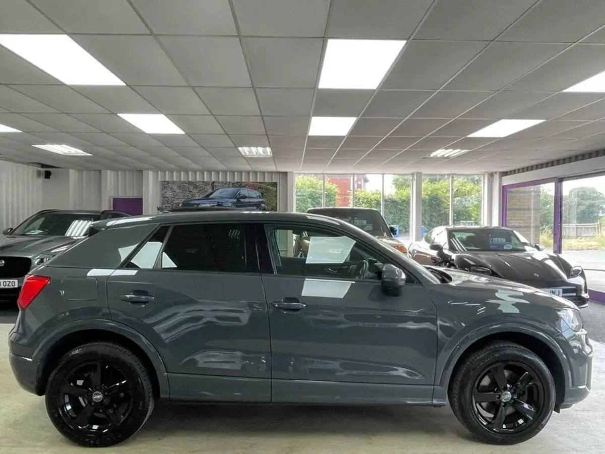2017-audi-q2-14-tfsi-sport-big-11