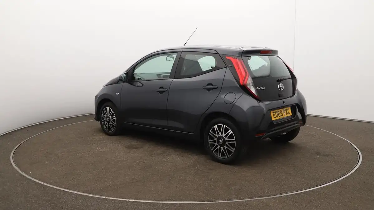2019-toyota-aygo-10-vvt-i-x-play-tss-x-shift-big-62