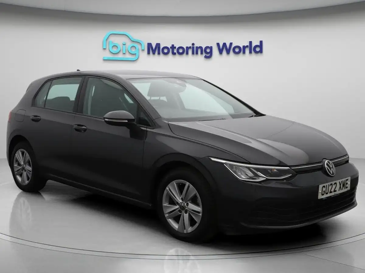 2022-volkswagen-golf-20tdi-life-hatchback-big-0