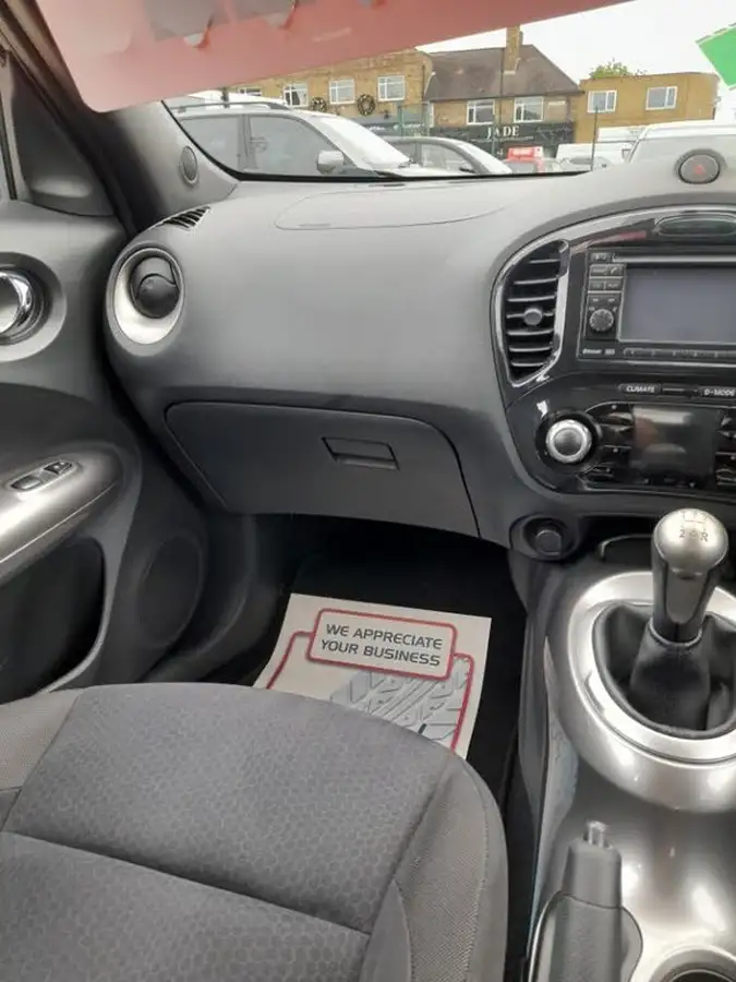 2011-nissan-juke-16-acenta-premium-16v-1598cc-big-12