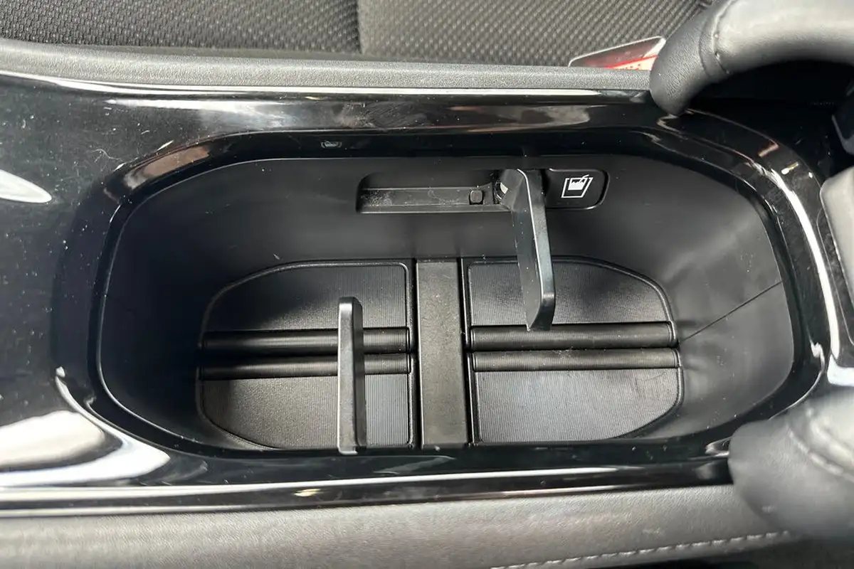 2018-honda-hr-v-16-i-dtec-se-navi-big-20